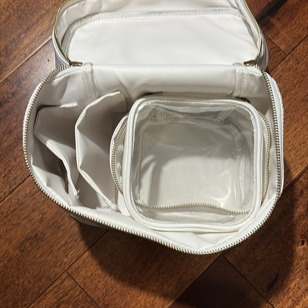 Travel Makeup Case View 6